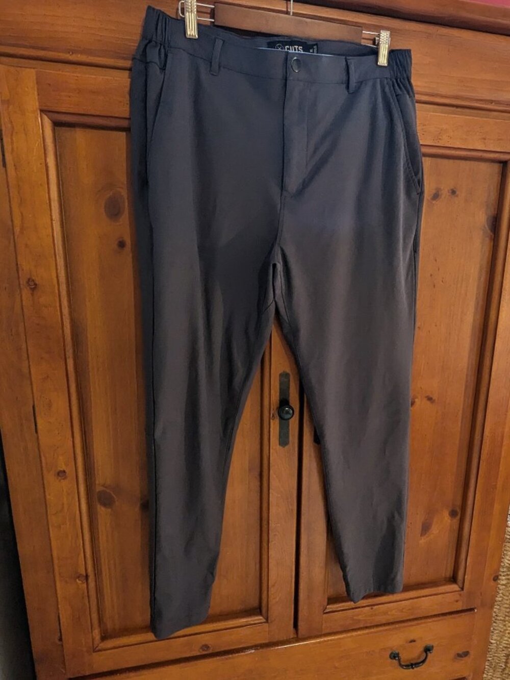 Cuts AO Jogger Mens XL Gray